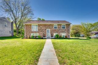 MLS# 2819313 - 3261 Hinkle Dr in Bordeaux Hills in Nashville Tennessee 37218