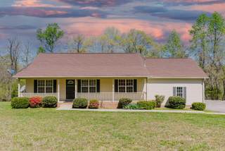 MLS# 2819566 - 1111 Old County House Rd in n/a in Charlotte Tennessee 37036