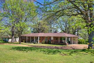 MLS# 2820100 - 127 Country Club Dr in Lake Club Est in Hendersonville Tennessee 37075