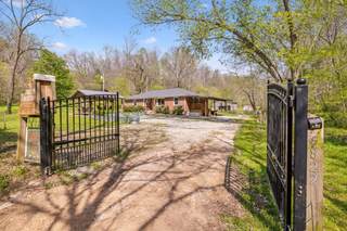 MLS# 2821075 - 5822 Fly Hollow Rd in None in Santa Fe Tennessee 38482