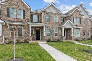 MLS# 2821219 - 2900 Suzanne Landon Drive in Regal Square in Murfreesboro Tennessee 37130