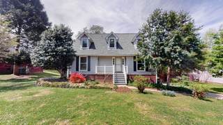 MLS# 2821632 - 102 Kings Gate Ln in Riverview Park Sec 3 in Franklin Tennessee 37064