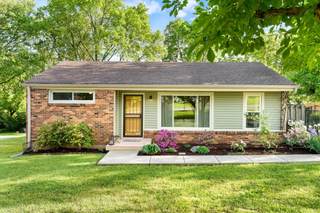MLS# 2823031 - 2925 Emery Dr in Cloverhill in Nashville Tennessee 37214