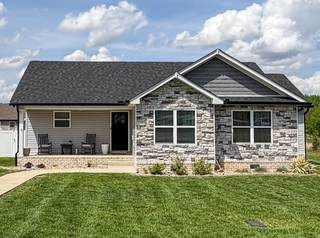 MLS# 2824121 - 111 Thacker Dr in Creekwood in Portland Tennessee 37148