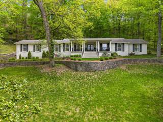 MLS# 2824558 - 1908 Cromwell Dr in Hillsboro Park in Nashville Tennessee 37215