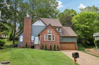 MLS# 2824603 - 1517 Elm Run Ct in Trailwood in Nashville Tennessee 37214