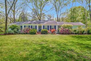 MLS# 2825348 - 6212 Gardendale Dr in Hillsboro Park in Nashville Tennessee 37215