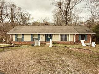 MLS# 2858805 - 544 Indian Lake Rd in Indian Lake Forest in Hendersonville Tennessee 37075