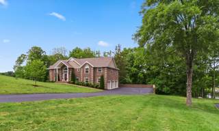 MLS# 2866184 - 629 Natalie Ln in Oak Lake Estates in Spring Hill Tennessee 37174