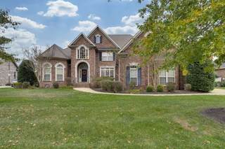 MLS# 2867639 - 2808 Wynthrope Hall Dr N in Wynthrope Hall in Murfreesboro Tennessee 37129