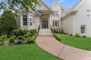 MLS# 2867663 - 811 Highgrove Cir in River Landing Sec 4 in Franklin Tennessee 37069