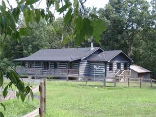 MLS# 2868282 - 2151 Maysville Rd in N/A in Dickson Tennessee 37055
