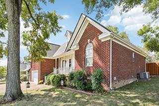 MLS# 2868333 - 100 E Marthona Rd in Harlan Heights in Madison Tennessee 37115