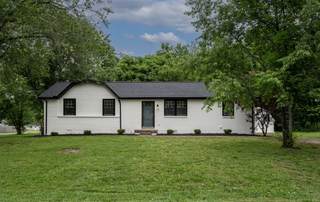MLS# 2868345 - 601 Flintlock Dr in Green Acres Sec 3 in Smyrna Tennessee 37167