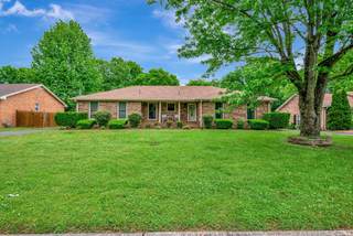 MLS# 2882639 - 109 Dana Dr in Walnut Hills Estates in Hendersonville Tennessee 37075