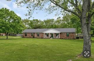 MLS# 2882885 - 2010 Bass Dr N in Lora Hills Sec 1 in Mount Juliet Tennessee 37122