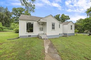 MLS# 2883536 - 732 Drummond Dr in Battlewood in Nashville Tennessee 37211