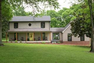 MLS# 2883784 - 1610 Anderson Rd in n/a in Hendersonville Tennessee 37075