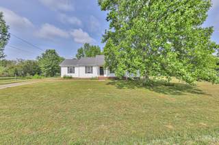 MLS# 2884025 - 1716 Golden Valley Dr in Windy Meadows Sec 3 Phs 1 in Christiana Tennessee 37037