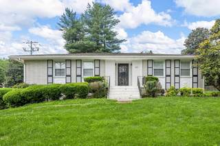 MLS# 2886057 - 621 McMurray Dr in McMurray Woods in Nashville Tennessee 37211