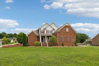 MLS# 2886423 - 1769 Mayflower Dr in Savannah Cove Sec 1 in Columbia Tennessee 38401