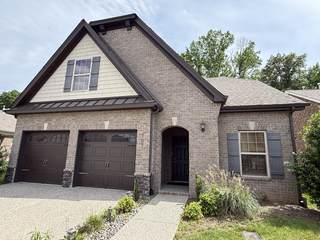 MLS# 2887799 - 107 Auxley Ct in Summerlin Ph 5 in White House Tennessee 37188