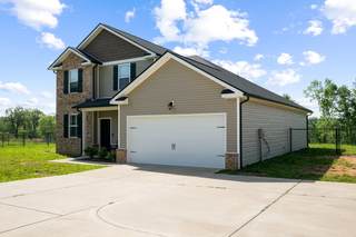 MLS# 2888355 - 102 Murrell Rd in Spring Branch Subd in Dickson Tennessee 37055