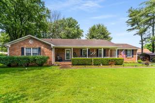 MLS# 2889637 - 513 Rose Cir in Riverdale Est Sec 2 in Murfreesboro Tennessee 37128