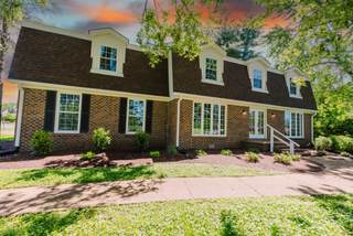 MLS# 2889923 - 1405 SE Broad St in Toddington Hts Sec I in Murfreesboro Tennessee 37130