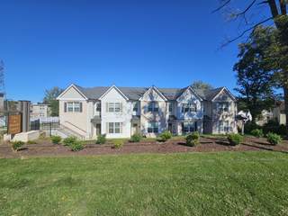 MLS# 2890078 - 923 SE Broad St, Unit A4 in Villas at Amanda Square in Murfreesboro Tennessee 37130