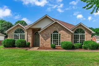 MLS# 2890455 - 2240 Joann Dr in Spring Hill Est Ph 5 in Spring Hill Tennessee 37174