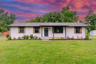 MLS# 2897021 - 108 Shadydale Dr in Peninsula Park in Hendersonville Tennessee 37075