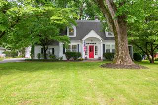 MLS# 2897923 - 207 Cumberland Cir in Bluefields in Nashville Tennessee 37214