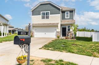 MLS# 2898017 - 8024 Craighead Dr in Villages Of Hunters Point Ph2b in Lebanon Tennessee 37087
