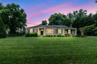 MLS# 2898147 - 2000 McKennell Dr in Rosebank Park in Nashville Tennessee 37206
