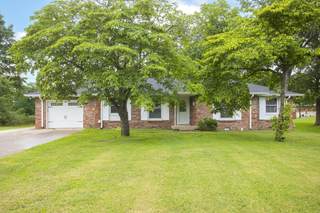 MLS# 2899774 - 102 Ryburn Dr in Fairway View in Old Hickory Tennessee 37138