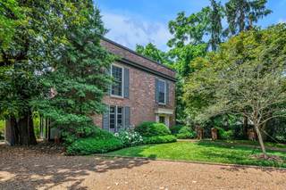 MLS# 2901644 - 9 Peach Blossom Sq in Peach Blossom Square in Nashville Tennessee 37205