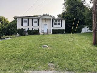 MLS# 2901831 - 134 Cherokee Ct in Cherokee Hills in Antioch Tennessee 37013