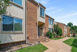 MLS# 2904450 - 6914 Highland Park Dr in Harpeth Glen in Nashville Tennessee 37205