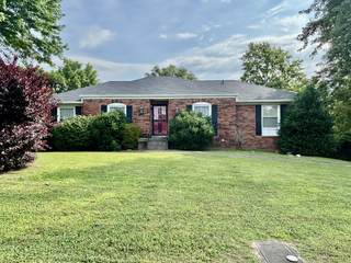 MLS# 2905743 - 1221 Apache Ln in Sequoia Valley in Madison Tennessee 37115