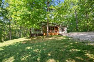 MLS# 2905809 - 882 Pack Rd in Rural in White Bluff Tennessee 37187