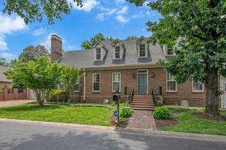 MLS# 2906237 - 4 Foxhall Close in Foxhall Close in Nashville Tennessee 37215