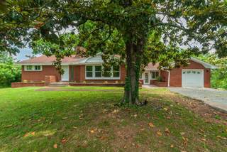 MLS# 2906346 - 114 W Hardin Dr in Hardie Acres in Columbia Tennessee 38401