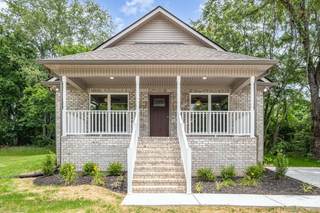 MLS# 2907233 - 210 Hill St in Hill St in Columbia Tennessee 38401