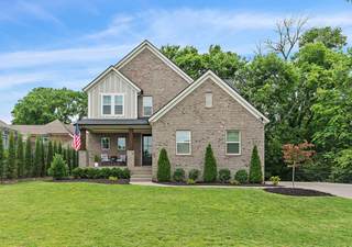 MLS# 2907850 - 1003 Autumn Ridge Ct in Autumn Ridge Ph 1 in Spring Hill Tennessee 37174