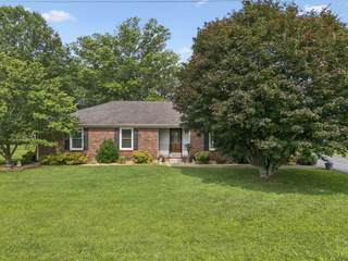 MLS# 2908454 - 511 Campfire Dr in Deerfield Sec 3 in Murfreesboro Tennessee 37129