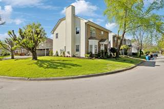 MLS# 2908743 - 2016 Roderick Cir in Forrest Crossing Sec 3-B in Franklin Tennessee 37064