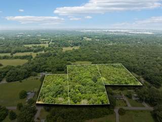 MLS# 2912309 - 6031 Buckeye Valley Rd in Bonnie Moore Estate in Murfreesboro Tennessee 37129