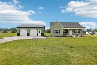 MLS# 2913817 - 1202 Oak Grove Rd in Oak Grove Subd in Dickson Tennessee 37055