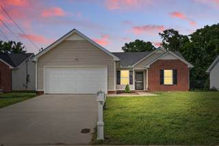 MLS# 2914671 - 2717 Cayuga Dr in Eastwoods Sec 4 in Murfreesboro Tennessee 37130